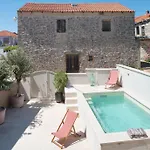Villa Stone House Casa Lumina Božava