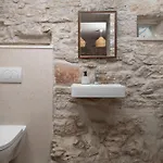 Stone House Casa Lumina *