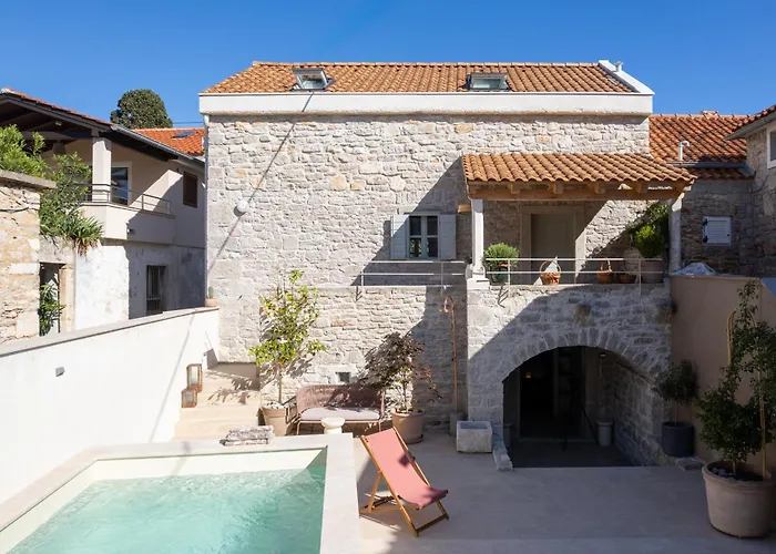 别墅 Stone House Casa Lumina *