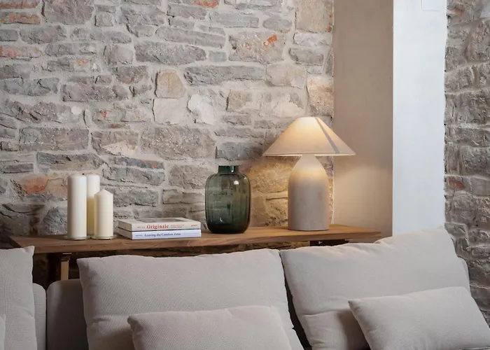 Stone House Casa Lumina 别墅 *
