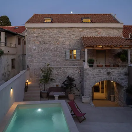 Stone House Casa Lumina Božava