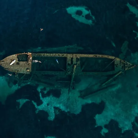 Vila Stone House Casa Lumina *